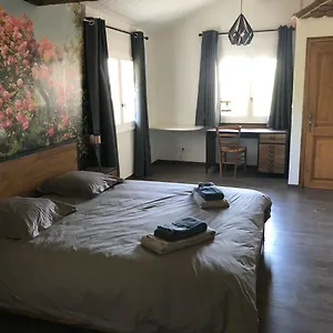 Bed & Breakfast Au Clair De La Pierre - D'hotes, Siccieu-Saint-Julien-et-Carisieu